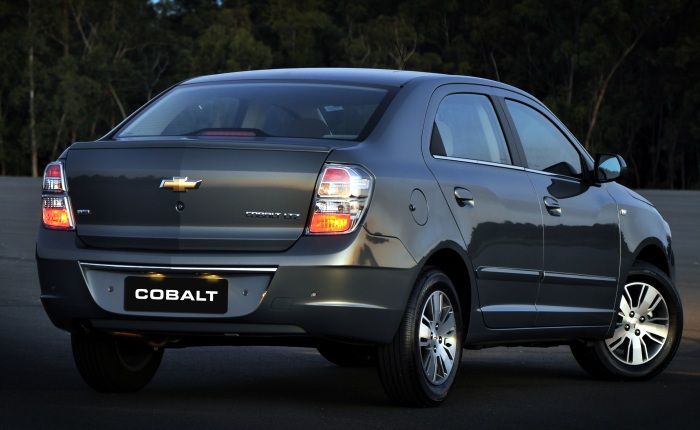 [Imagem: cobalt-r7-02.jpg]